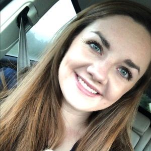 Meet your Posher, Bailey